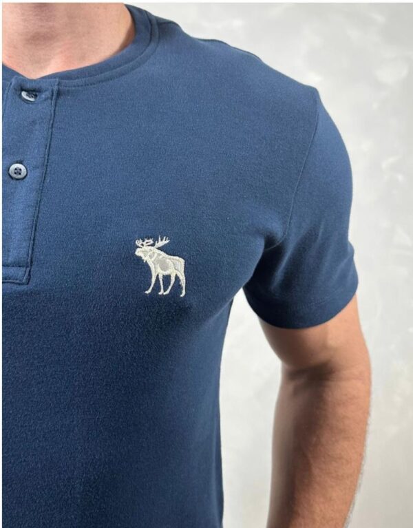 Camiseta Henley Abercrombie Azul Marinho-A-2097 - Image 2